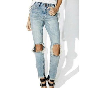 One X Teaspoon Freebirds Blue Hart Distressed Light Wash Cropped Jeans Sz 27 NWT